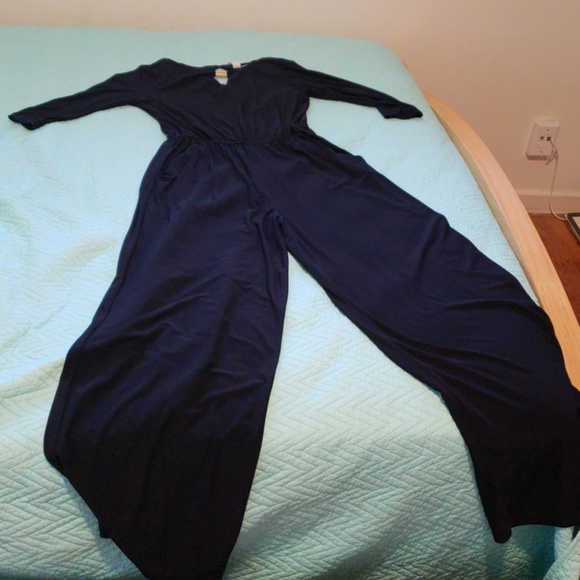 Romper - Picture 1 of 4